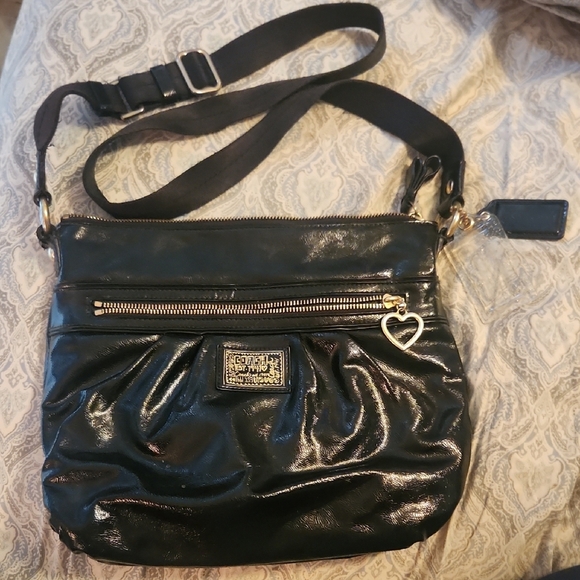 Coach Poppy Black Patent Leather Crossbody Bag With 2 Hang Tags EUC - Picture 1 of 7